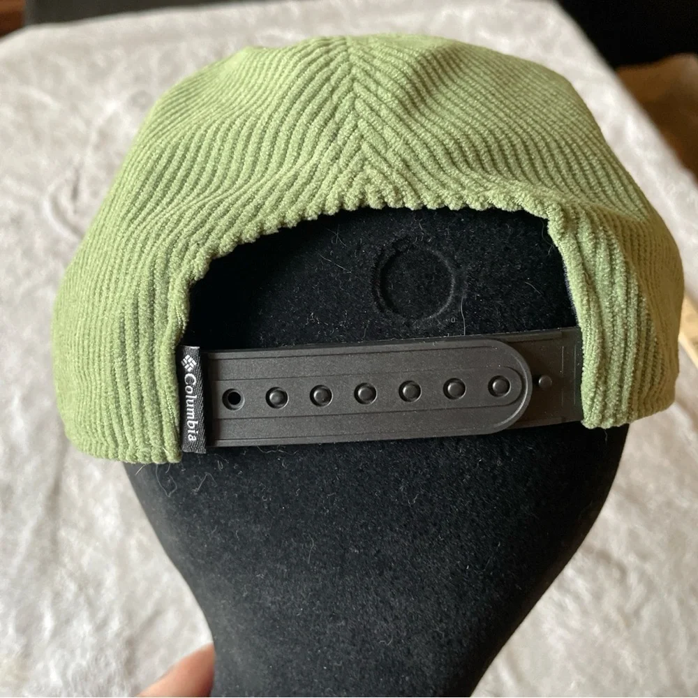 Columbia Green Corduroy Cap adjustable one size